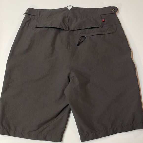 Woolrich Cinder Gray Outdoor Cargo Shorts Womens Sz 10 - Picture 3 of 9